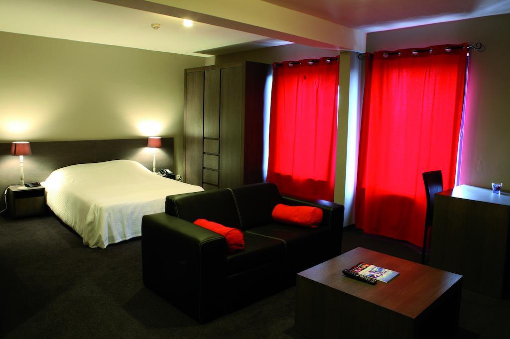 Hotel Charleroi Business Εξωτερικό φωτογραφία